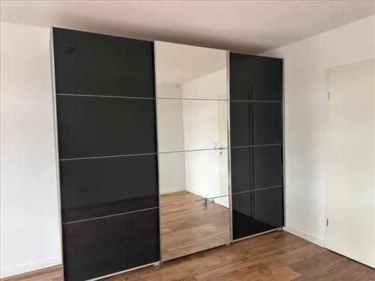 Prodajem polovan ormar