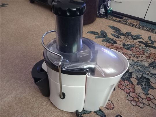 Sokovnik RUSELL HOBBS