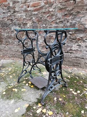 Stakleni retro sto unikat