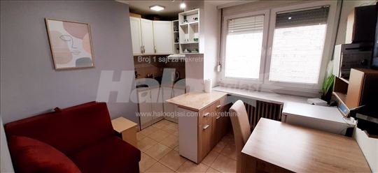 Šumice,odličan,namešten stan 2spavaće sobe Vlasnik