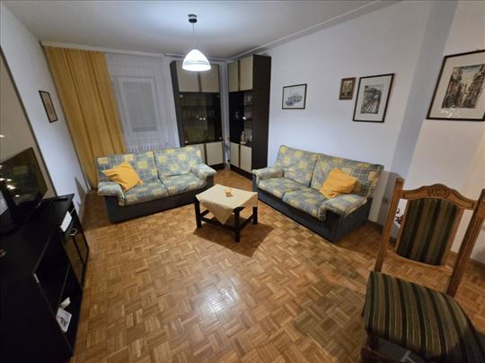 Blok 62,3.0,renoviran,useljiv ID#18935