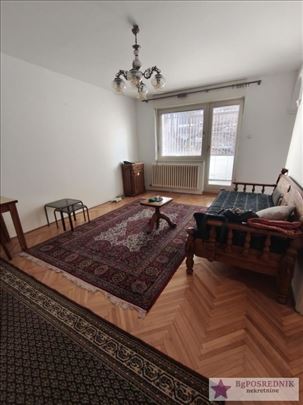 Čukarica, Filmski grad, Ratka Mitrovića, 40m2