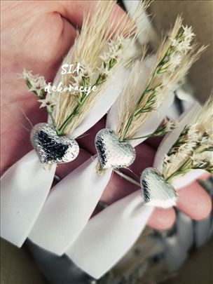 Cvetici za kicenje svatova