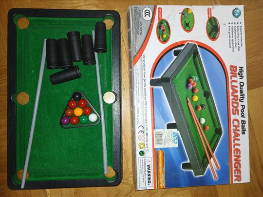 igracka mali Bilijar polovno 400.00