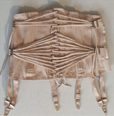 Kao nov - Camp Vintage mider 