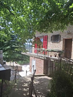 Kuća,Sremski Karlovci,Sremski Karlovci,kv: 144.00
