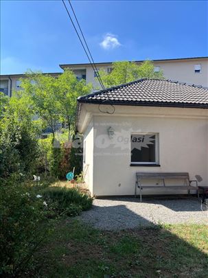 Mala kuća - Vojvode Vlahovica