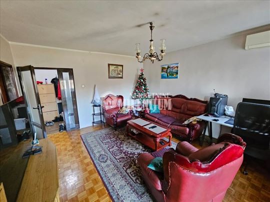 Odličan 2.0 stan na B.Kosi ID#2149