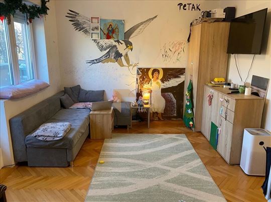 Stan sa odvojenom spavaćom sobom