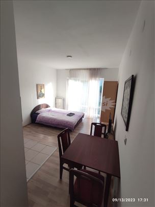 Studio(garsonjera) Vukov spomenik