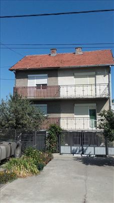 Kuća Dobanovci 120m2 11.5 ari