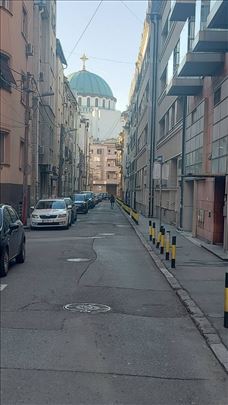 Vračar, Hram – 66m2 + dvorište 50m2