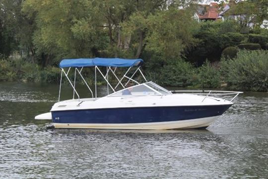Bayliner 192 Discovery Cuddy Cabin