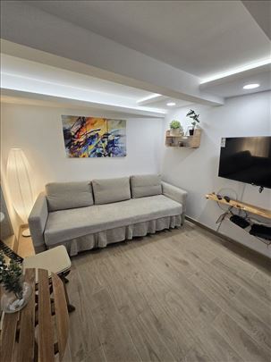 Centar Zemuna, Glavna Ulica, nov, Lep stan