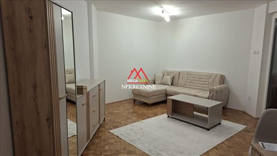 Dvosoban stan - 60m2 - Novo Naselje