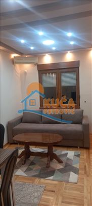 Izdaje se odličan stan kod Doma zdravlja, 62m2