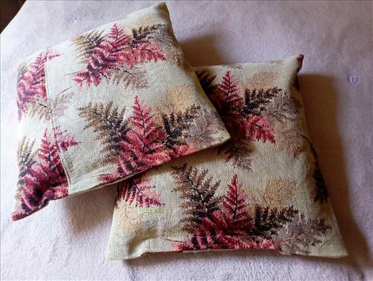 jastucnice x2 + 2 jastucica 