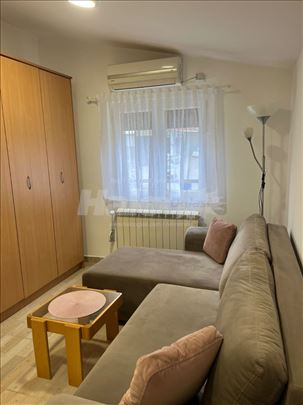 Jednosoban stan na Konjarniku