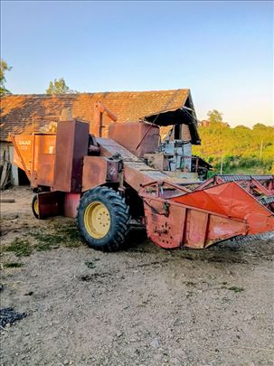 Kombaj zmaj 133 sa kukuruznim adapterom