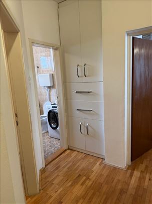 TOP prilika!Idealna lokacija,dvosoban stan,terasa!