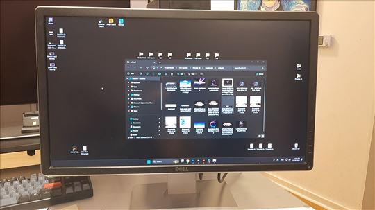 Dell P2416D monitor,Rezolucija: 2,560 x 1,440 