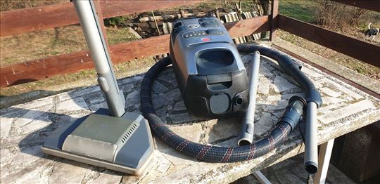 LUX Electrolux Usisivač Made in Sweden