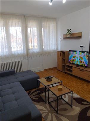 Namešten stan u Save Kovačević