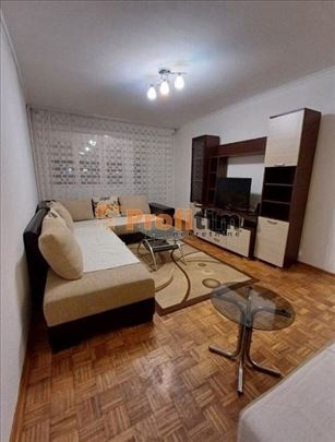 Novi Beograd (Beograd), Bežanijska Kosa 1, Stan, 2