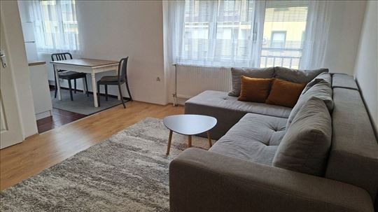 Novi Sad, Centar, Stan, 1.5, 36m2