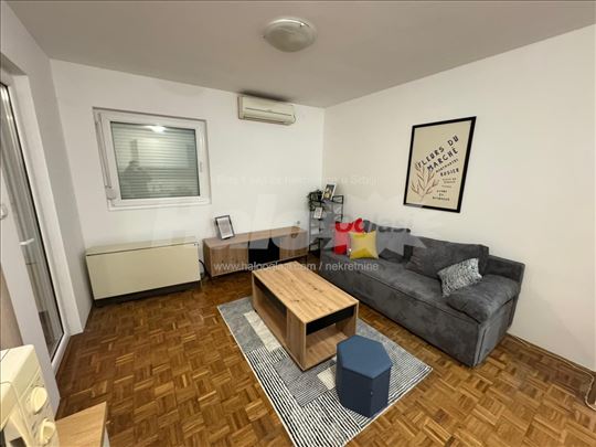 Palilula, Karaburma, 40 m2, namešten stan