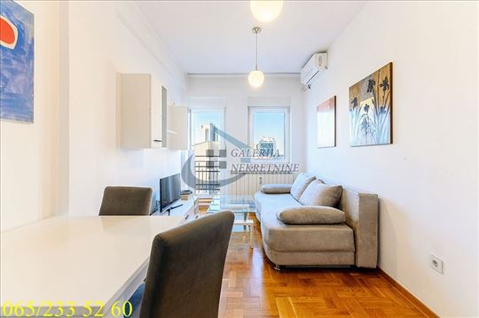 Palilula, Vukov spomenik - Ruzveltova 32.5 m2