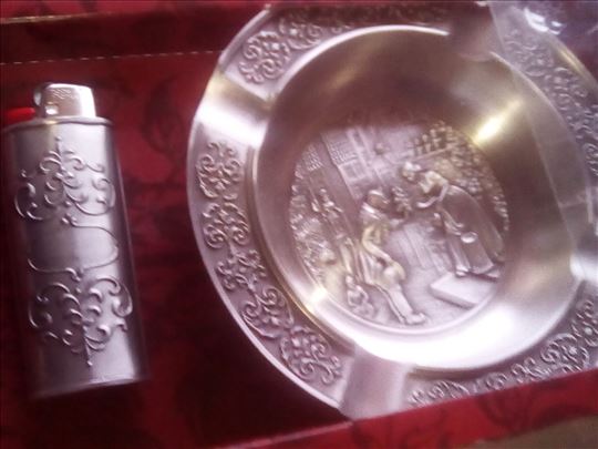 Upaljac i pepeljara Artina