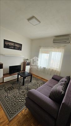 Vidikovac izdaje se stan ID#1175