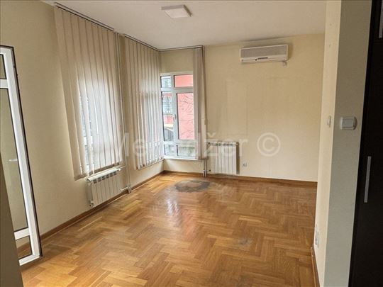 Vozdovac, 2.0, kod Vozdovih kapija, uknjizen