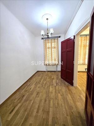 Zeleni venac, dvosoban stan u Carice Milice ID#121