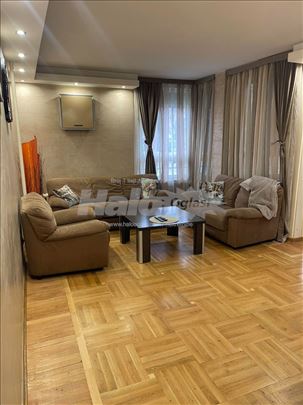 Zemun Galenika S.Papica 71m2 Vlasnik