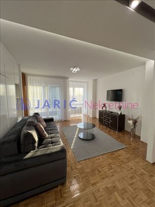 Blok 23 – Bul.M.Milankovića.70m2.3.0.Renoviran!