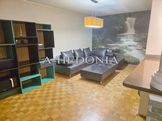 Čukarička padina, Strugarska, 2.5, komforan