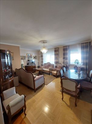 Duplex kod Crkve Sv. Luke