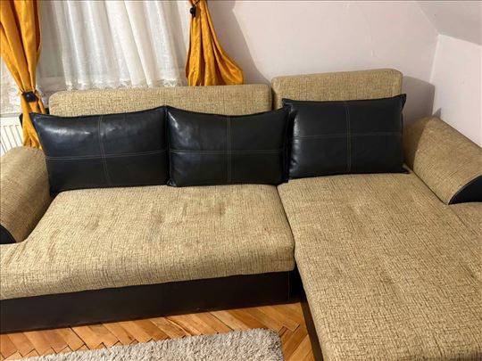 garnitura 150x250 HITNO