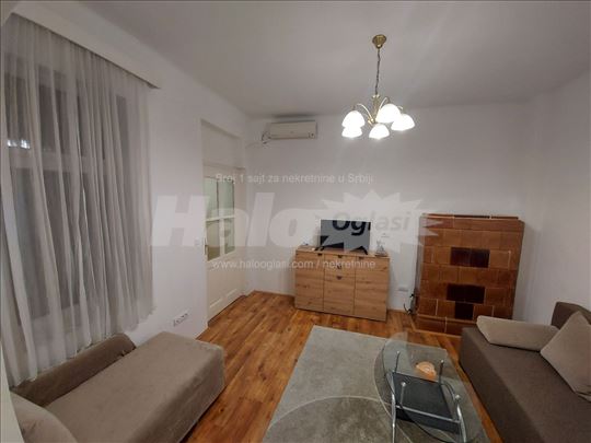 Garsonjera kod Djeram pijace