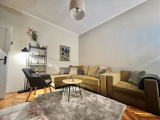 Izdaje se 1.5 stan Mlade Bosne ID#2493