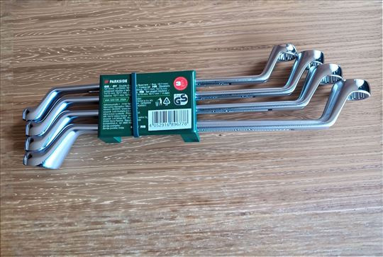 Komplet četiri okasta ključa