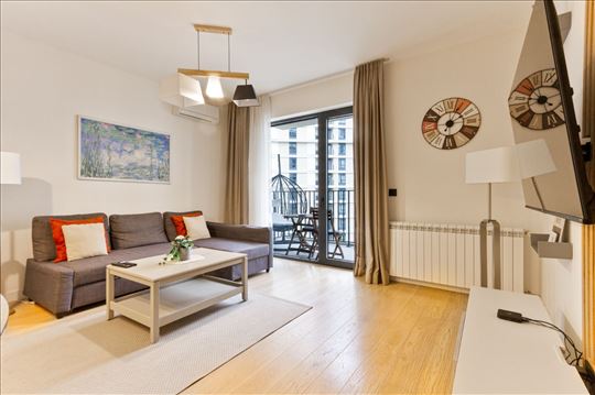 Luksuzan stan sa dve terase BW Simfonija 1