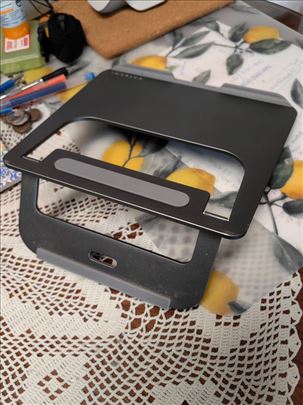 Apple aluminium base