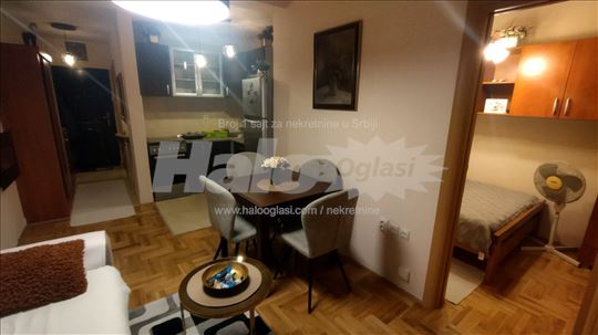 Nov neuseljavan jednoiposoban stan u Mirijevu