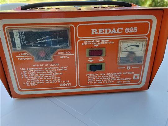 Punjac za akumulator