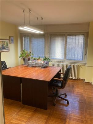 Stan kod Arene 76 m2 + garaza u zgradi