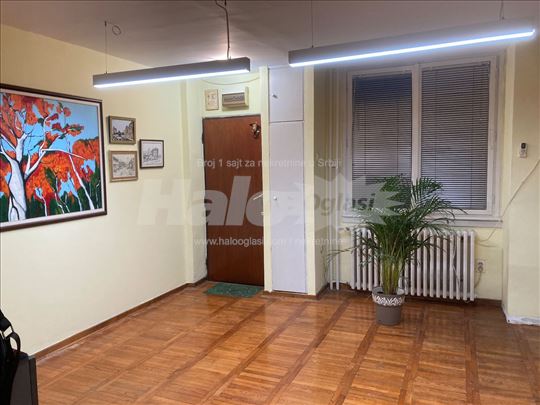 Stan kod Arene 76 m2 + garaza u zgradi