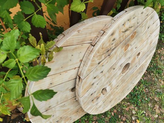 2 drvene ploče za sto